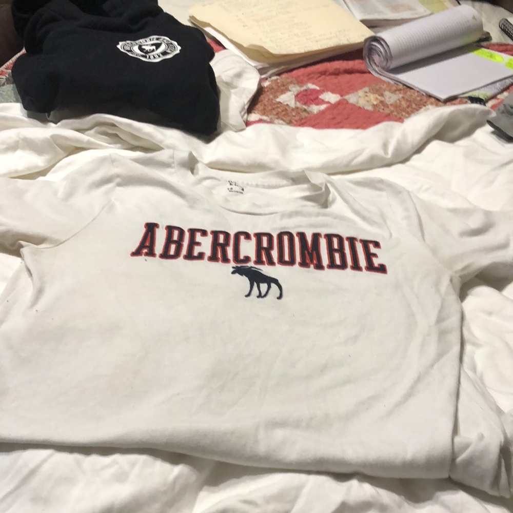 White Abercrombie T-Shirt/Bundle and Save